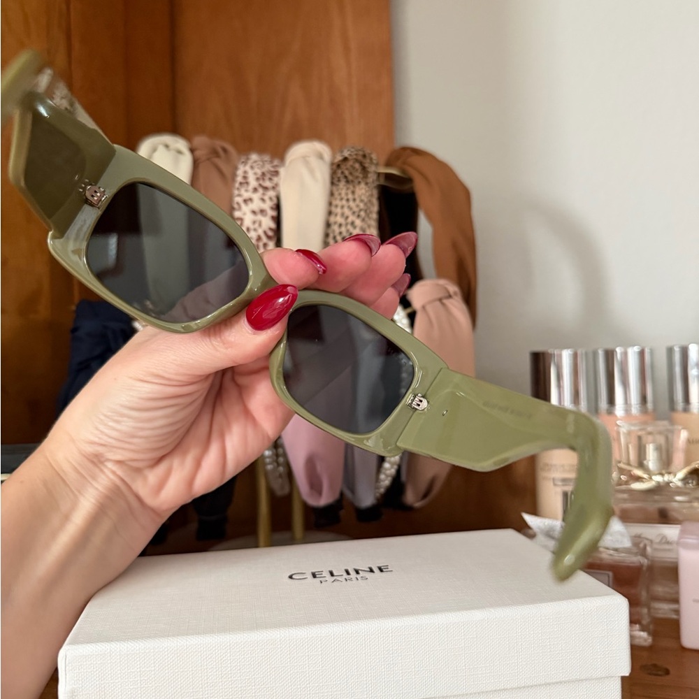 Faux designer CC sunglasses green olive and Gold triumph Sunglasses - Picture 10 of 12